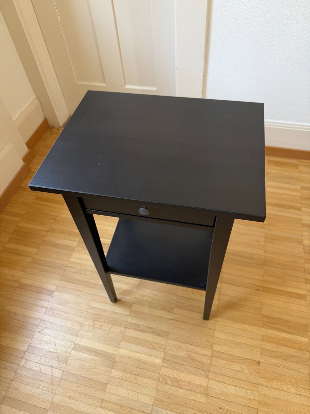 Ikea Comodini: Ikea Hemnes Nachttisch – Usato da St. Gallen venduto da tim_d892 1