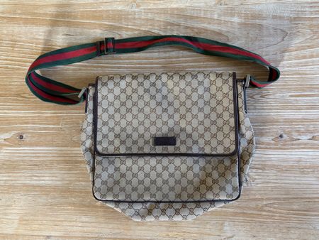 Gucci Canvas Messenger Bag - Iconic Style, Great Condition!
