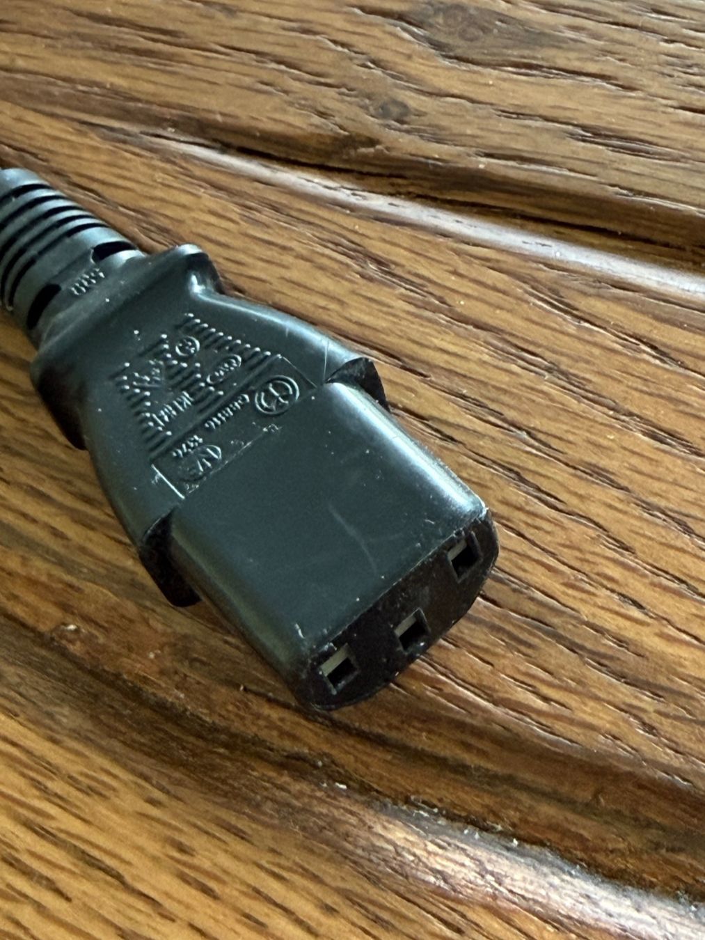 Kabel: 13 Kaltgerätekabel 3Pol – Gebraucht aus Wollerau von qua_hw62 3