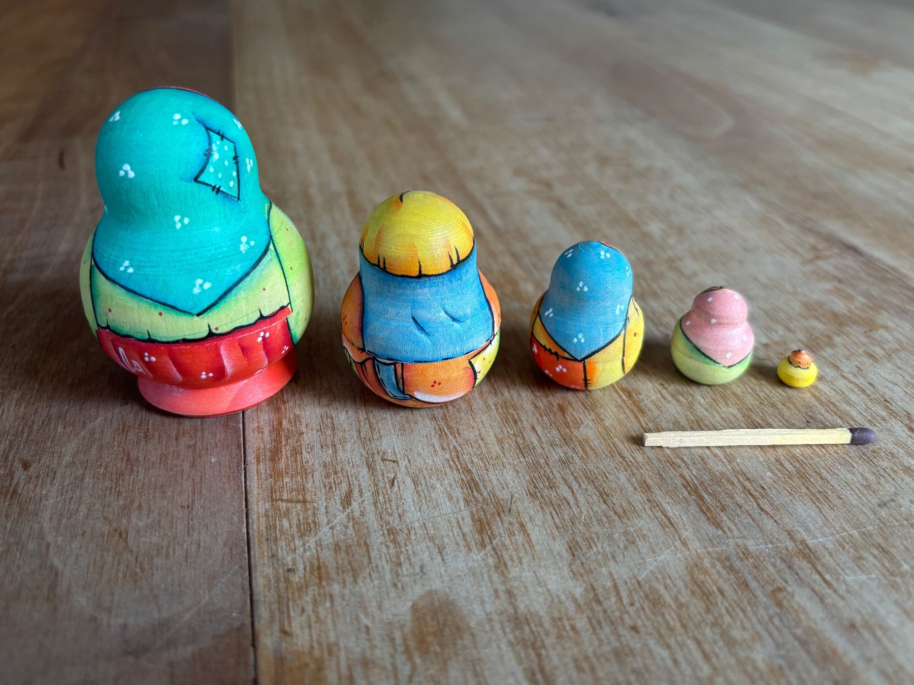 Figurines: Matrjoschka, Babuschka 5 teilig – D'occasion à Seftigen par Muggelwomb 3