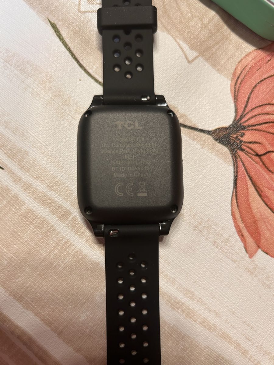 TCM Orologi: Montre connectée  – Nuovo e nell'imballaggio originale da Reconvilier venduto da 96Chantal96 1