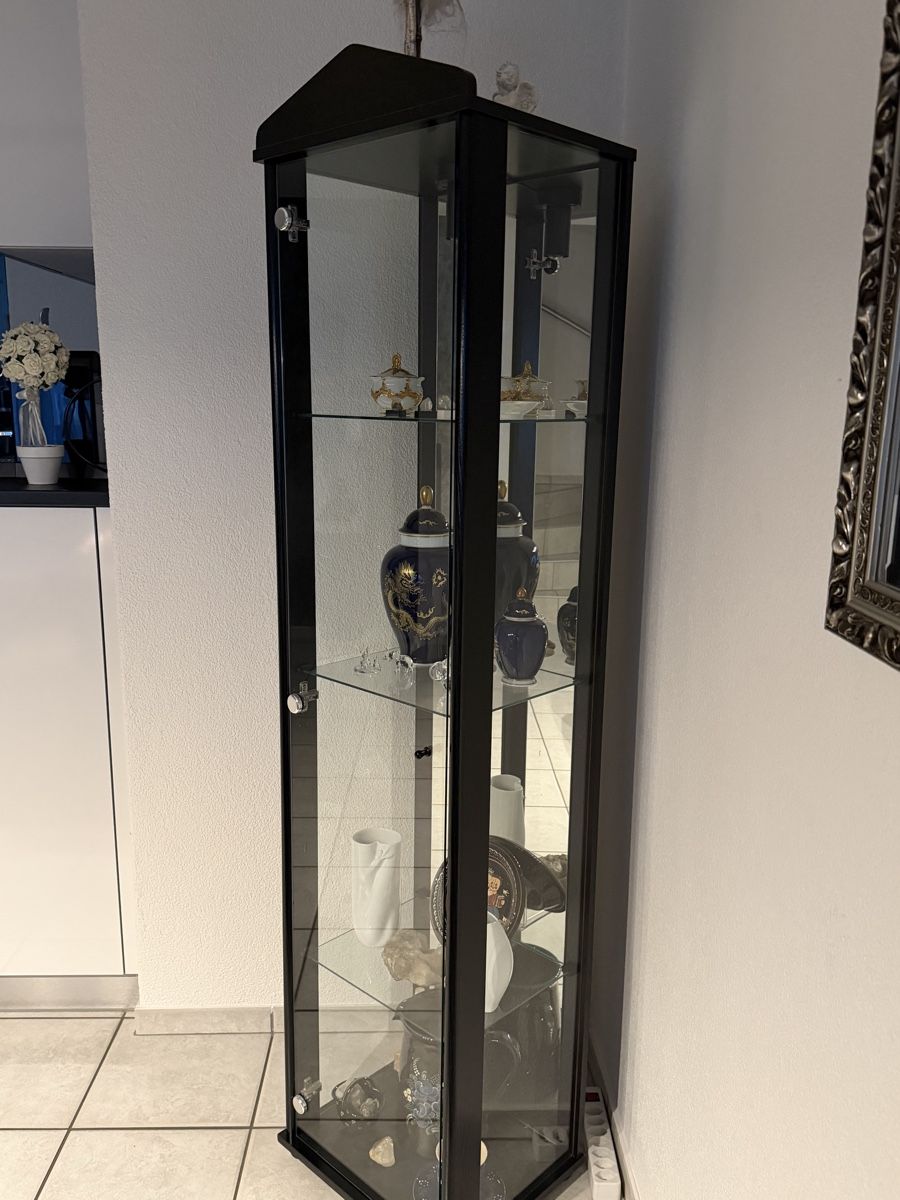 Vitrinen: Glasvitrine – Gebraucht aus Steffisburg von Felina1 1