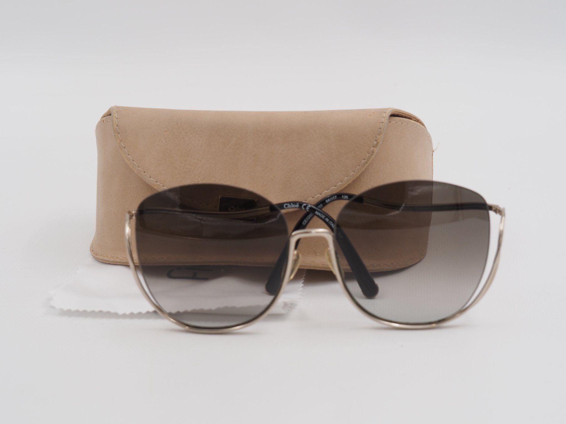 Chloé Brillen & Gläser: CHLOÉ Oversized Sonnenbrille Milla – Gebraucht aus Lugano von pandux24