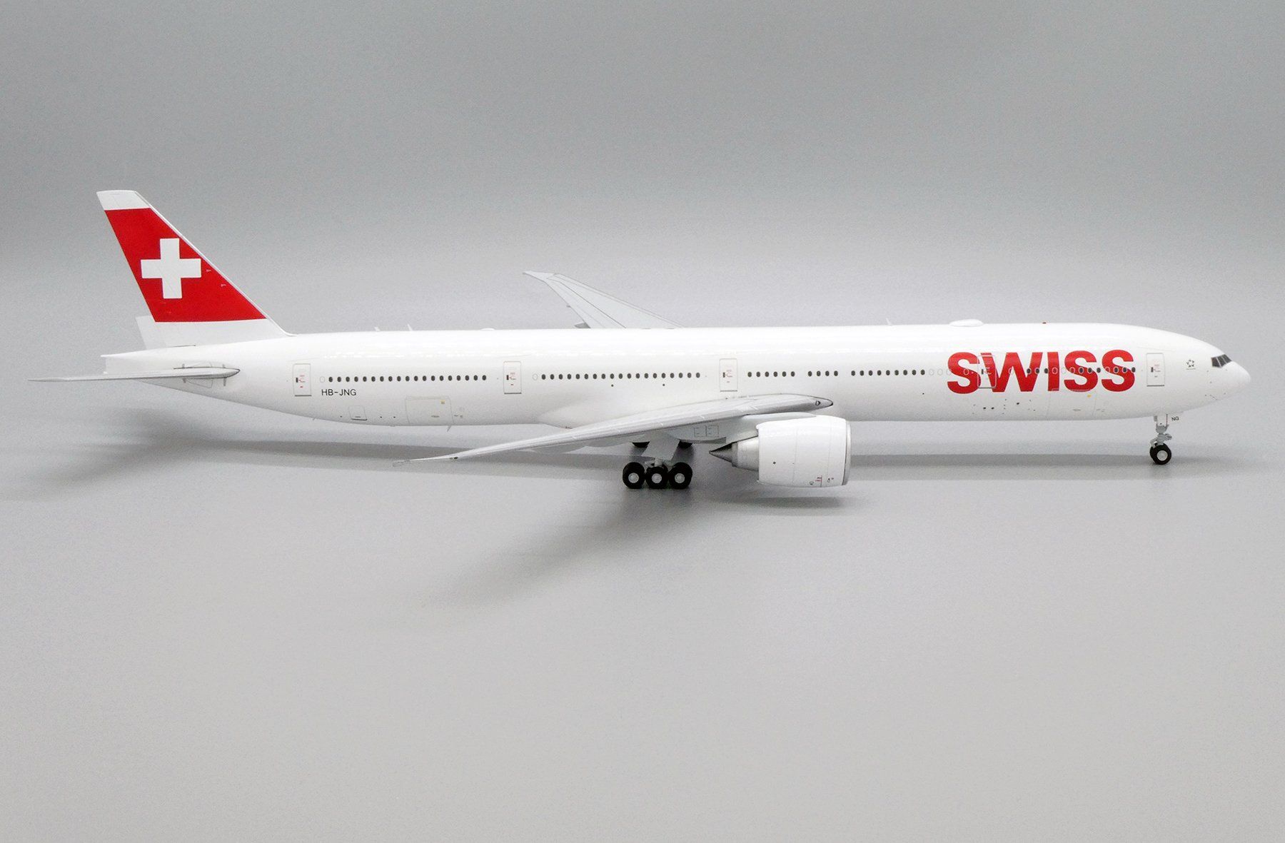Swiss Kit di modellismo & Modellini statici: B777-300ER SWISS – Nuovo e nell'imballaggio originale da Morges venduto da iljamuromez 1
