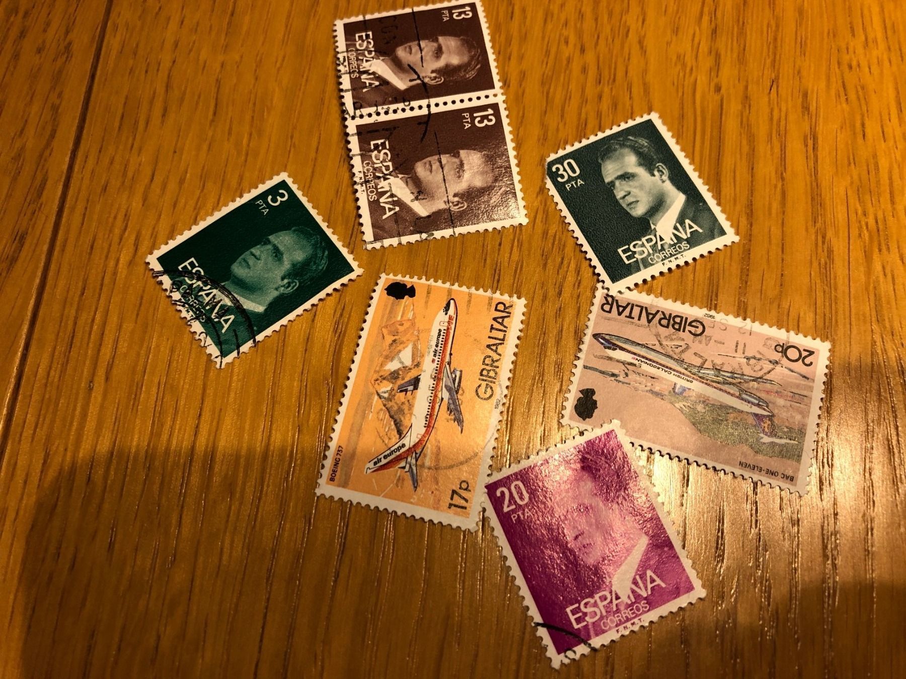 Tutti i francobolli: Briefmarken lose bunt gemischt Europa – Usato da Zürich venduto da peterle01 6