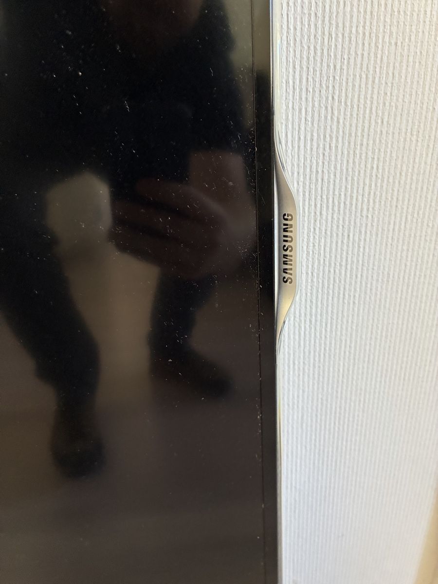 Appareils TV: Smart TV Samsung  – D'occasion à Waldenburg par knu_pm8x 3