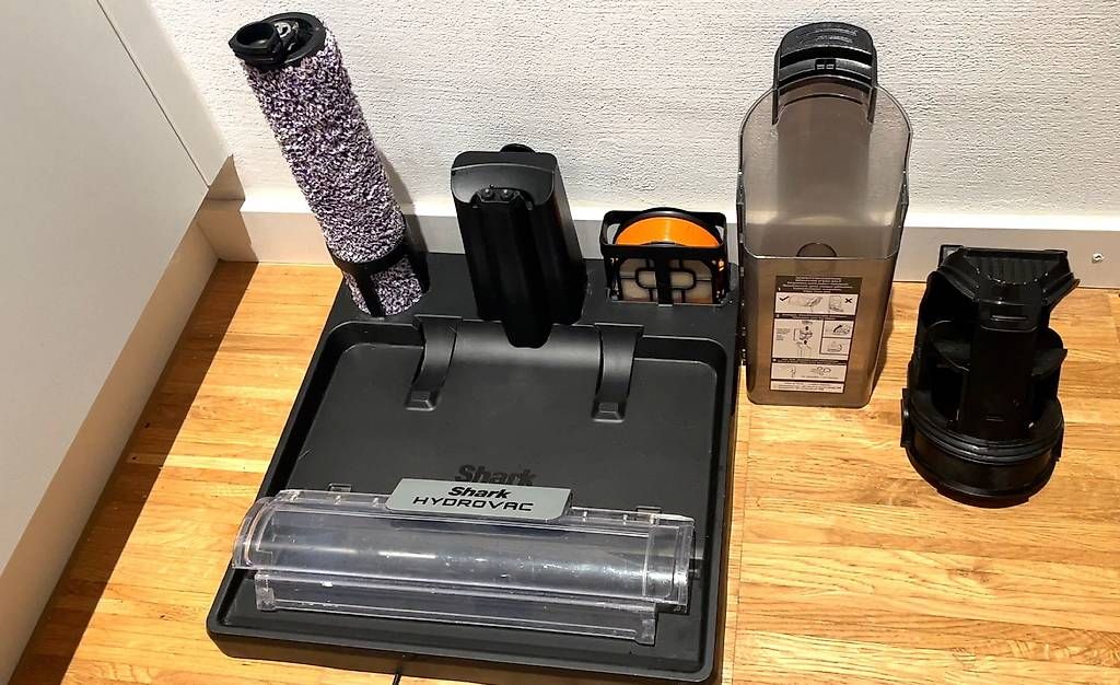 Aspirapolveri & Accessori: 3 in 1 reinigungssystem  – Usato da Regensdorf venduto da sim_mnw6 1