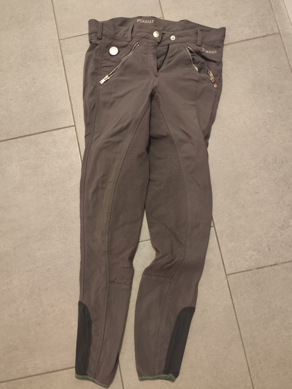 Pikeur Pantaloni: Pikeur Reithose ab 1.- – Usato da Kerzers venduto da sb_12