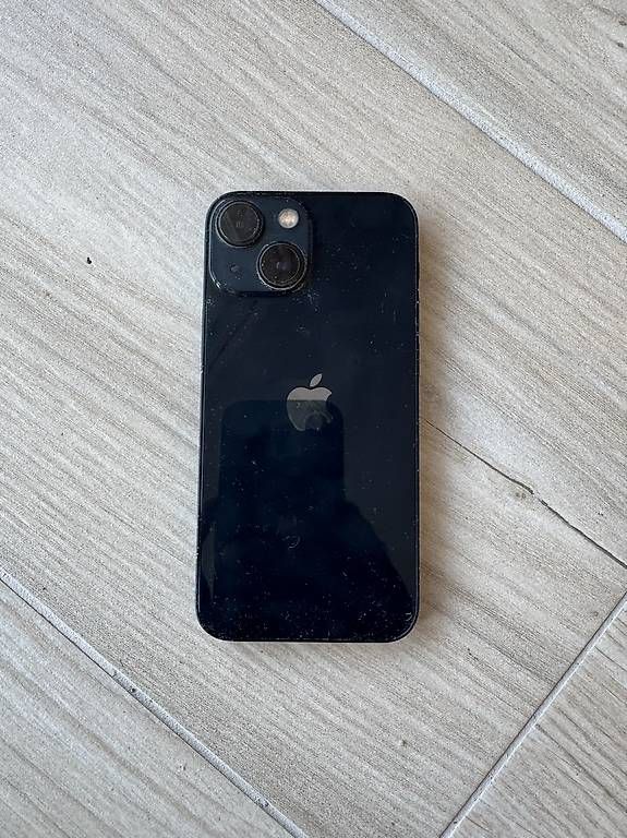 Portables: Apple iPhone 13 mini - 128GB – D'occasion à Bussigny par Littlefrenchy1 2