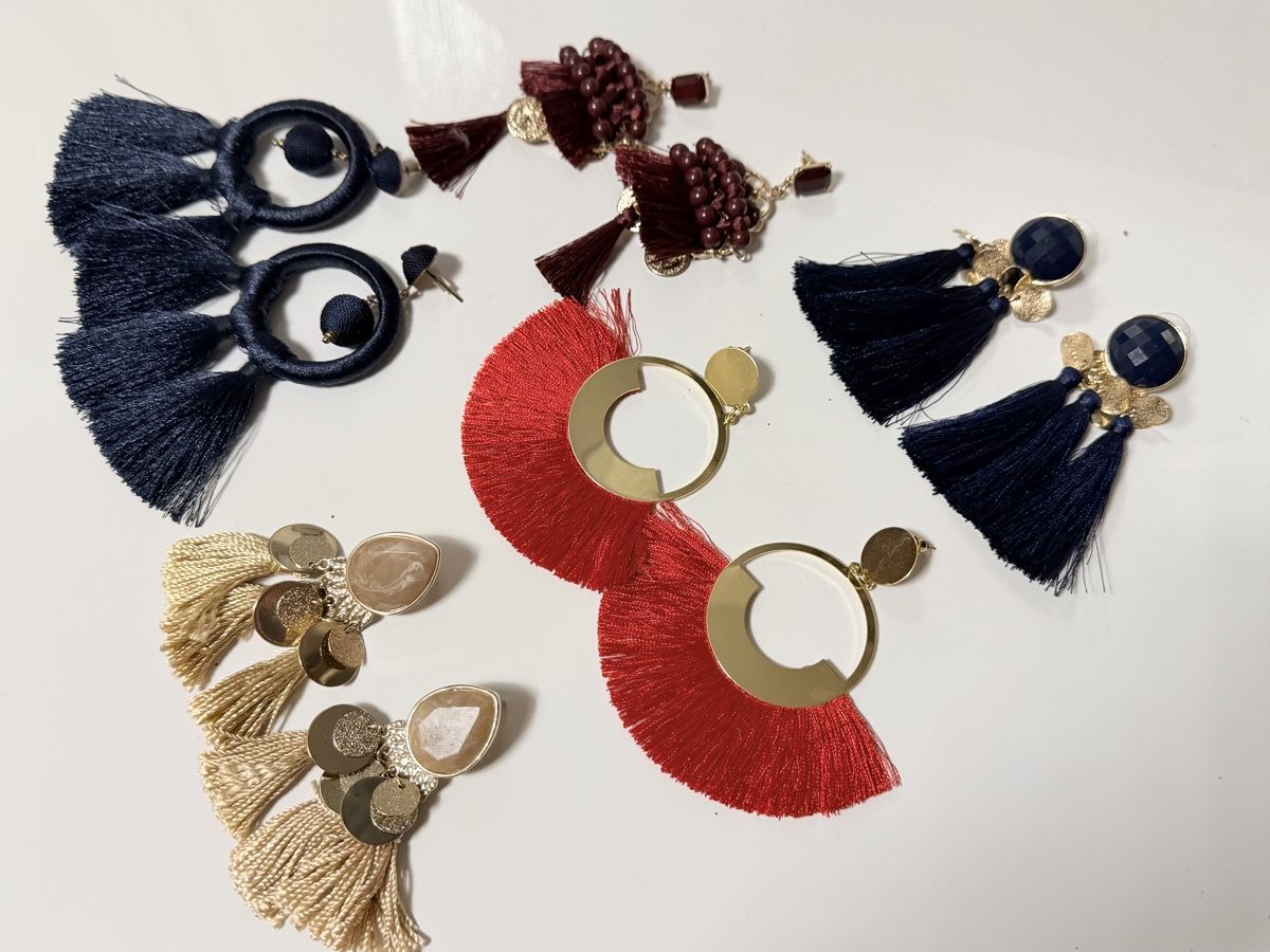 H&M Orecchini pendenti & Orecchini a lobo: Boucle oreille 5 x pièces ! – Nuovo (secondo la descrizione) da Fribourg venduto da VSL-LUXE-BRAND