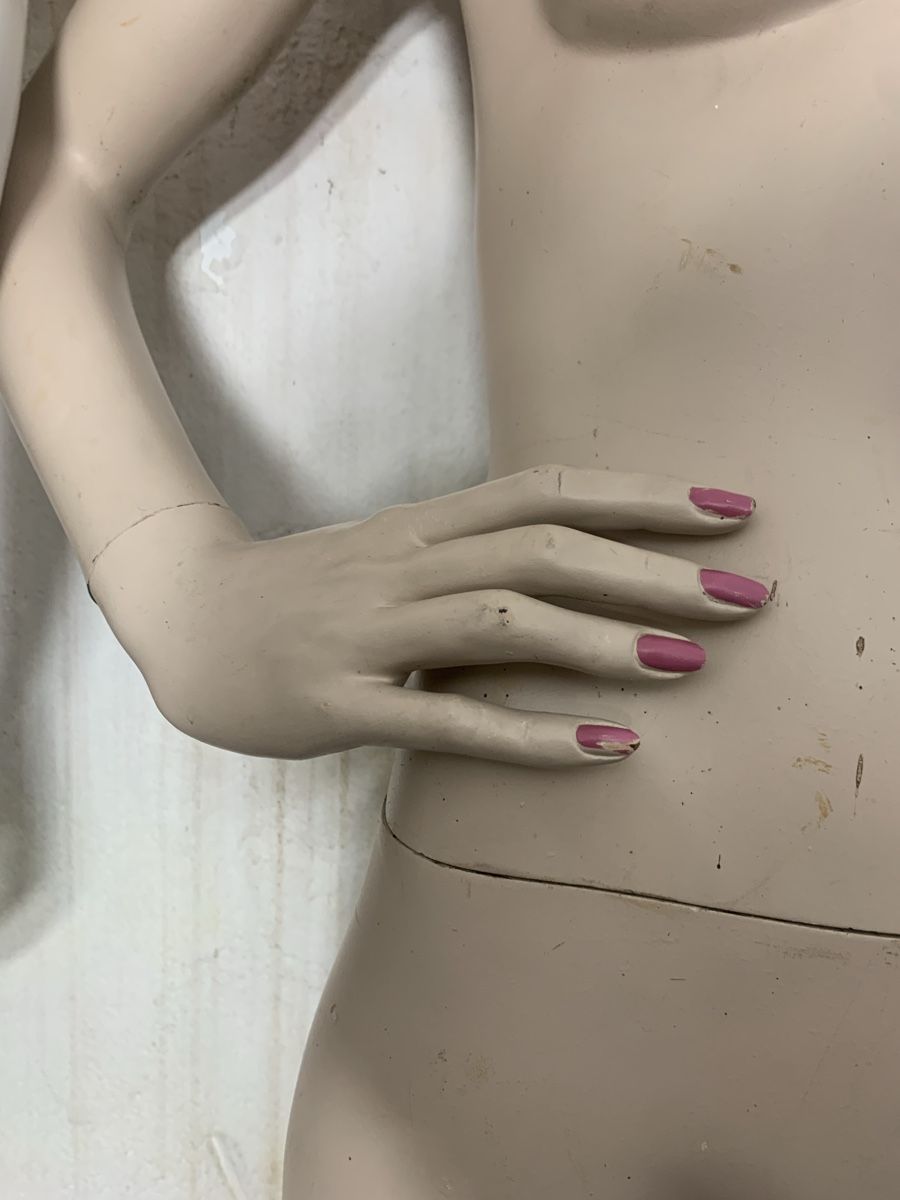 Altro in Decorazioni & Accessori: Schaufensterpuppe Frau/ Dame – Usato da Würenlos venduto da jam_mv8g 4