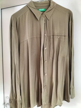 Benetton Bluse Gr. L, Olivegrün