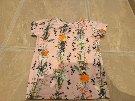 Molo schönes Shirt, 9-10J