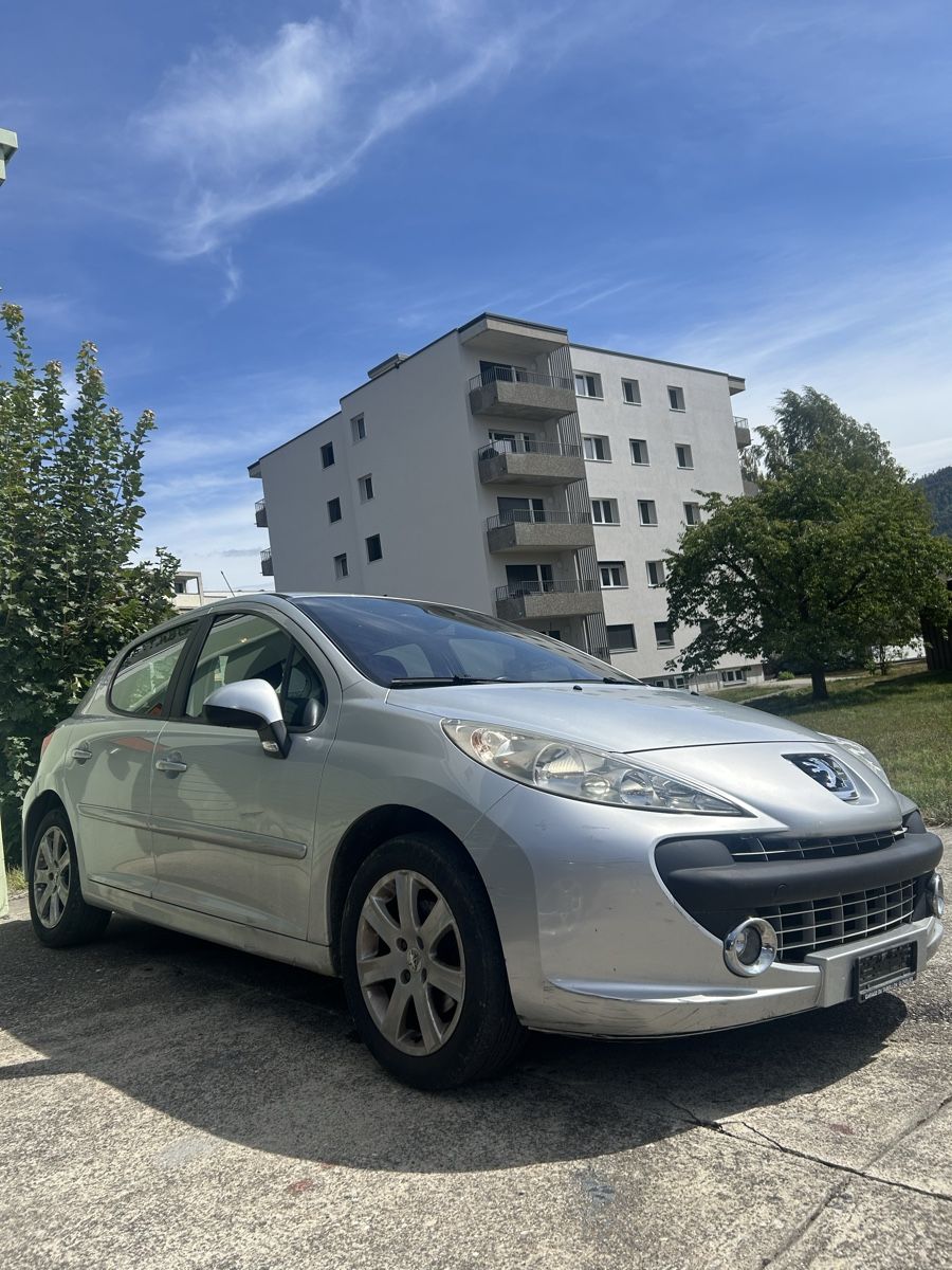 Peugeot Autos: Peugeot 207 1.6 16V – Gebraucht aus Bassecourt von salvo190 1