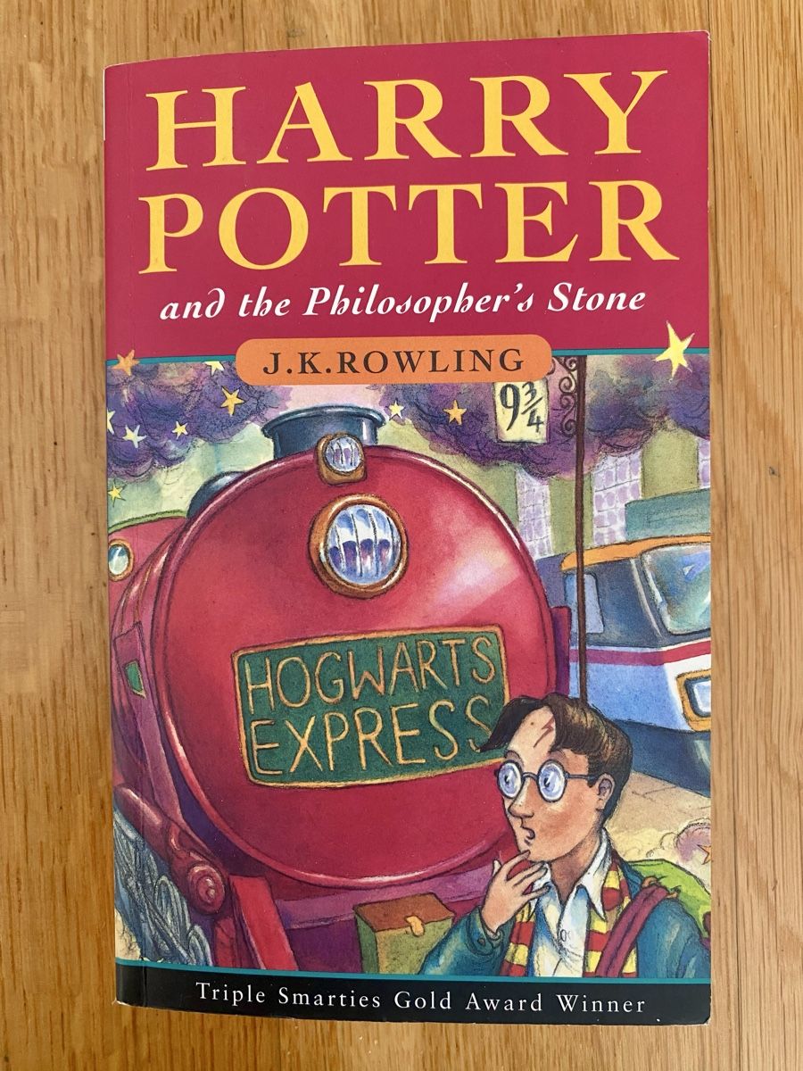 Libri: Harry Potter and the Philosopher's Stone, J.K. Rowling – Usato da Lausanne venduto da Vracorama