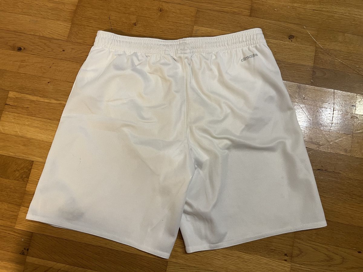 Adidas Pantaloni: Turnhose 137-147 Kinder – Usato da Herisau venduto da YOLO76 2