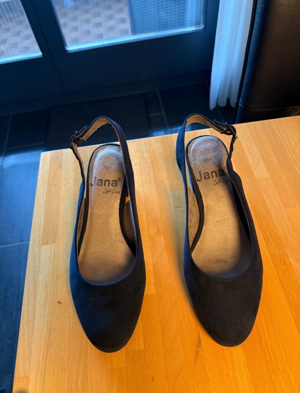 Jana Scarpe da donna: DÉCOLLETÉ IN CAMOSCIO BLU - 6 CM – Usato da Losone venduto da AriCol1512 1