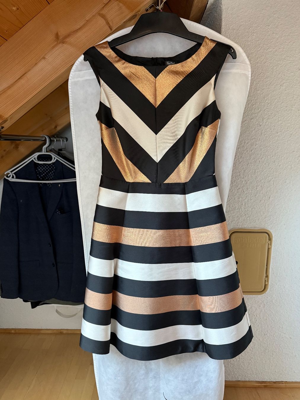Vestiti: Cocktailkleid Gr. 34 – Nuovo (secondo la descrizione) da Schachen b. Reute venduto da nickoel 1