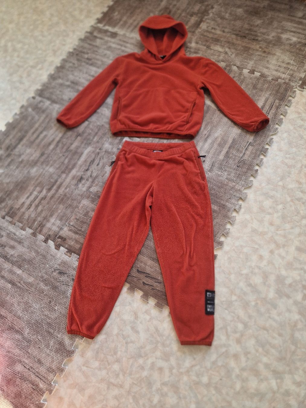 Jack Wolfskin Pullover & Sweatshirts: Trainer Jack Wolfskin – Gebraucht aus Triengen von KittyKat6 1
