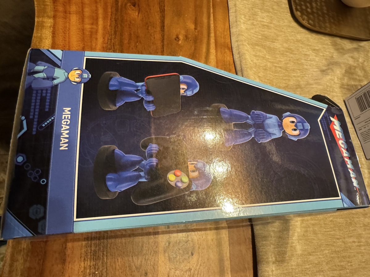 Figuren: megaman gamecontroller halter – Neu und originalverpackt aus Wetzikon ZH von the-collector91 1