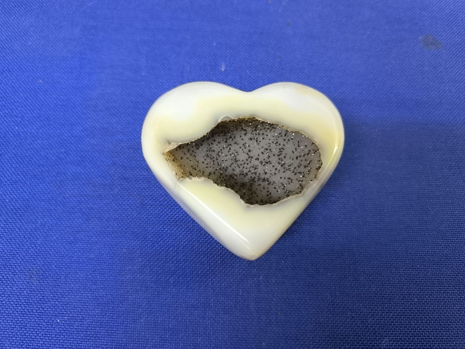 Minerali & Pietre curative: Herzförmiger Achat mit Druse - Einzigartiges Geschenk! – Nuovo (secondo la descrizione) da Oberwil b. Zug venduto da Gto469 3