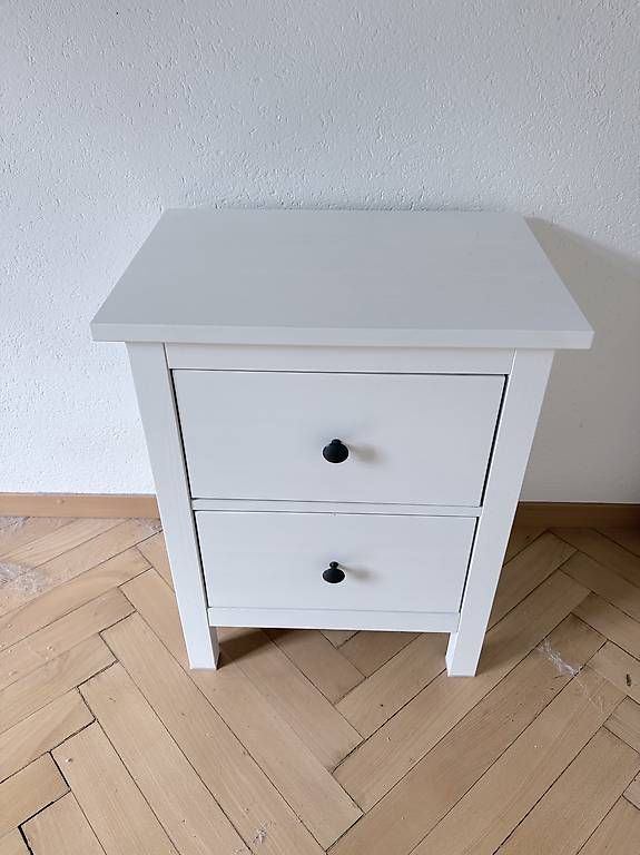 Comodini: Zwei gleiche Nachttische – Usato da St. Gallen venduto da sha_cd29 1
