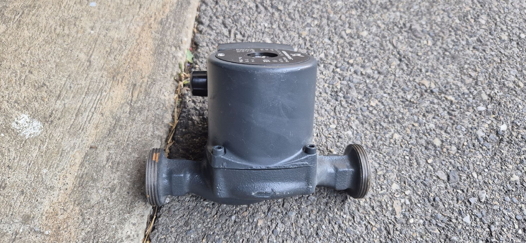 Grundfos Chauffage: alt GRUNDFOS Pumpe  – D'occasion à Huttwil par Gomex35 1
