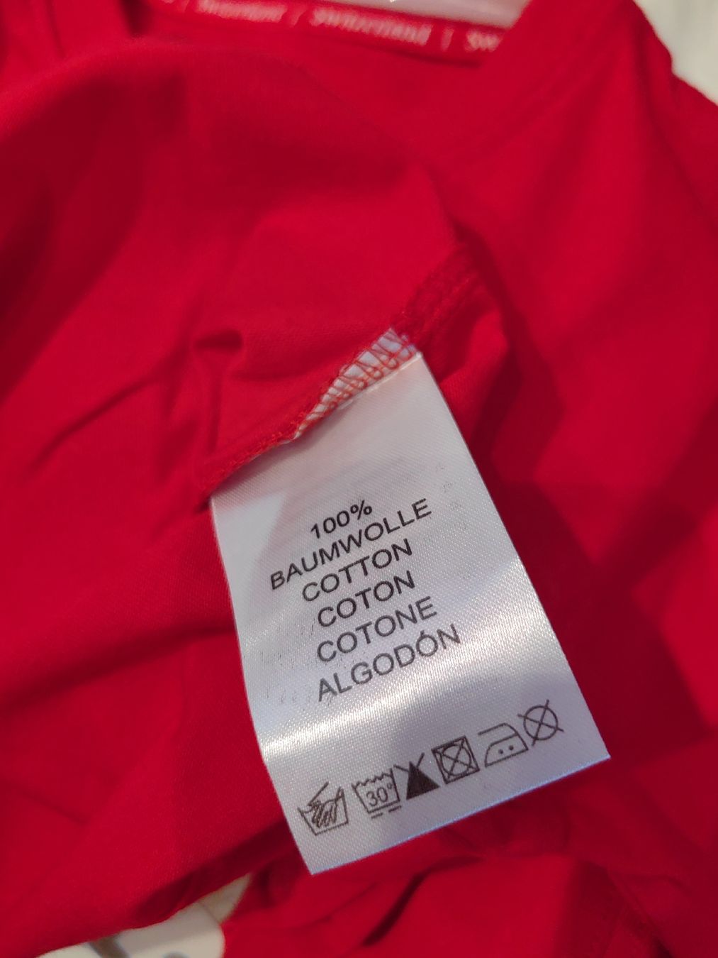 Camicie, Top & T-shirt: Schweizkreuz Baby Tshirt – Nuovo e nell'imballaggio originale da Luzern venduto da Sisi_888 4
