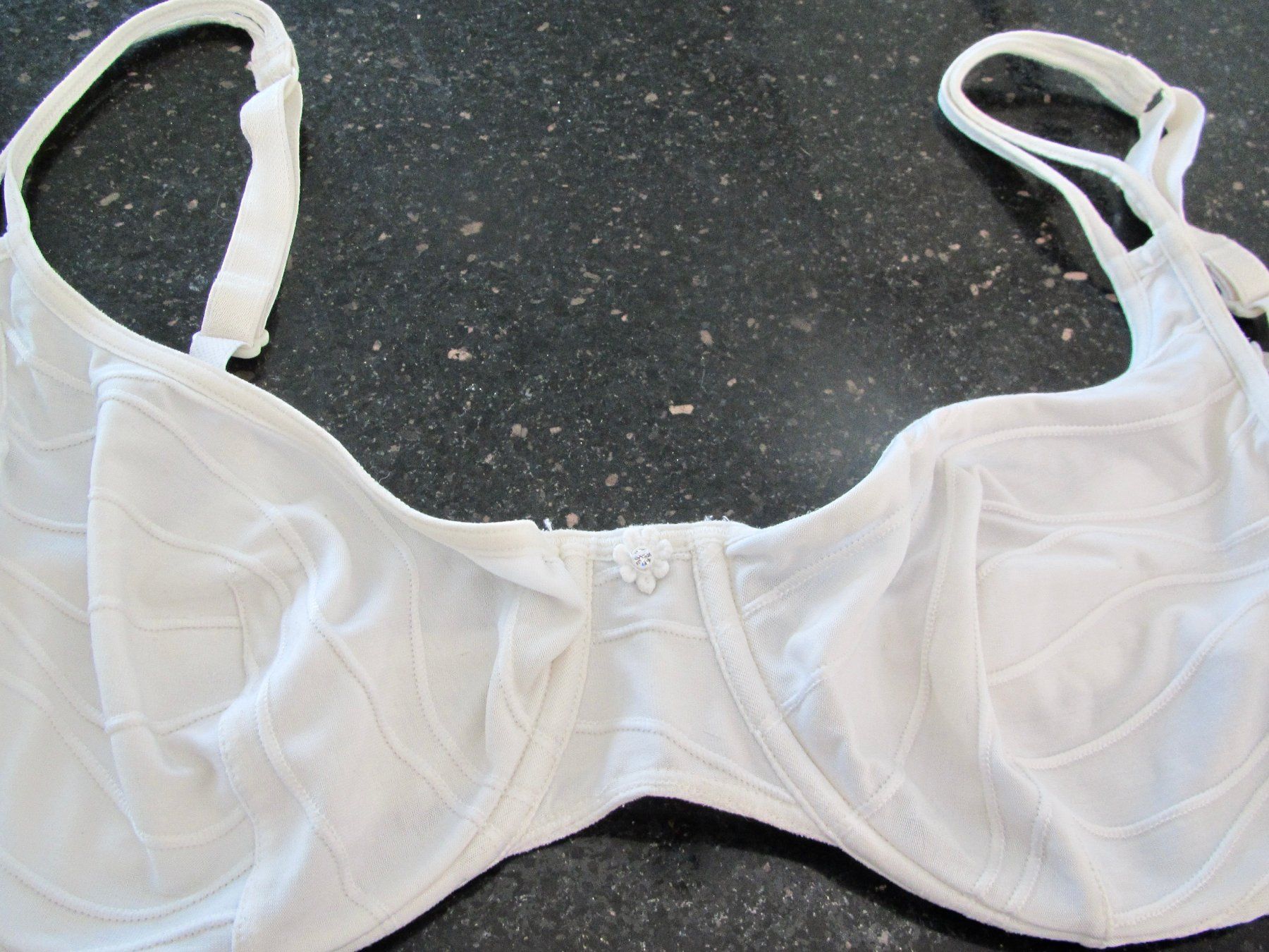 Triumph Altra biancheria intima: SOUTIEN-GORGE TRIUMPH  85 B – Usato da Murten venduto da Selliot