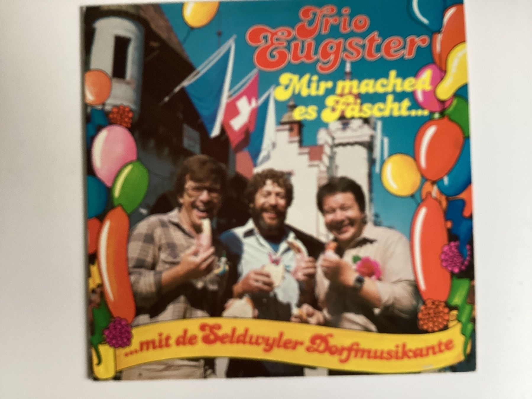 Dischi in vinile: Trio Eugster LP - Mir Mached Es Fascht – Usato da Gutenswil venduto da Hamzian