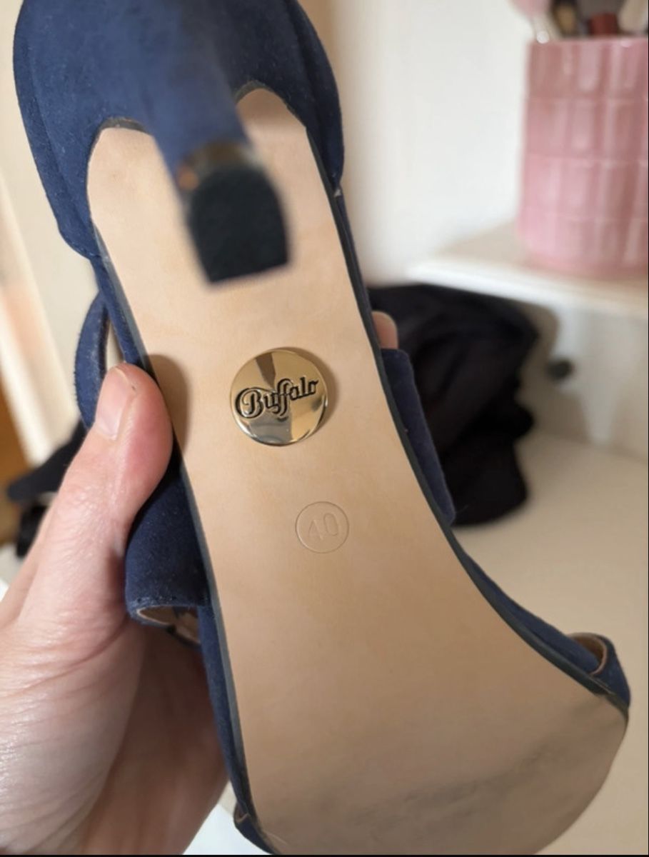 Buffalo Scarpe da donna: Buffalo High Heels – Usato da Basel venduto da Brunner.T 1