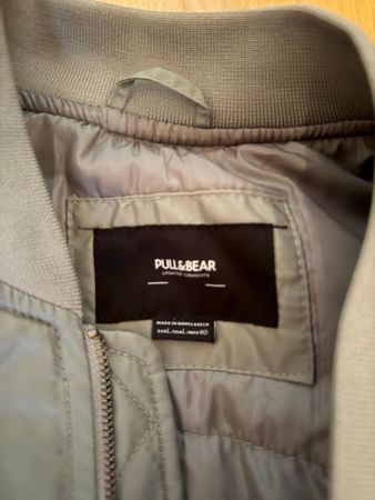 Bomberjacke Pull&Bear grau Grösse L guter Zustand