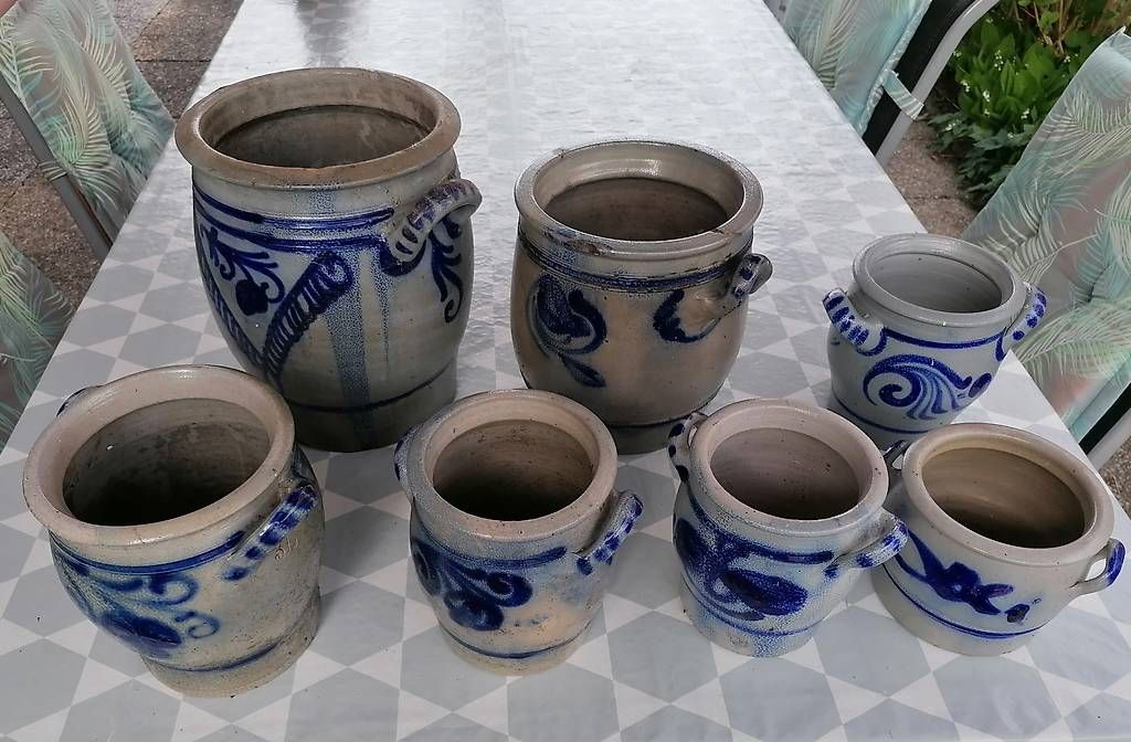 Ciotole: Serie de 7 pots en grès anciens  – Usato da Sion venduto da maxpassion