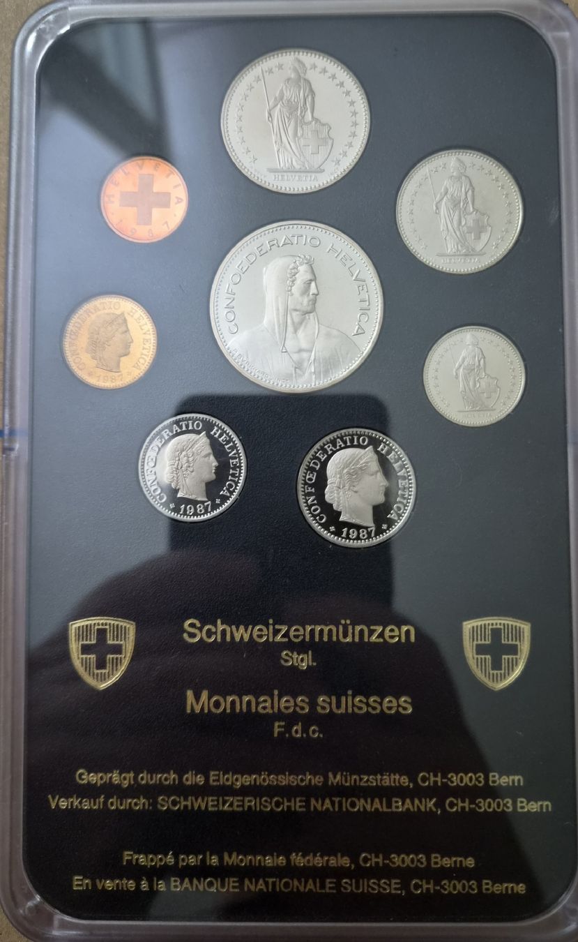 Tutti le monete: Schweizer Münzsatz 1987 stgl  – Nuovo (secondo la descrizione) da Bergdietikon venduto da Flodri 1