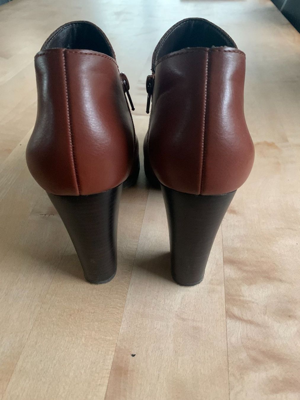 Scarpe da donna: Damen-Stiefeletten braun Gr.41 – Nuovo (secondo la descrizione) da Azmoos venduto da Verwir64 3