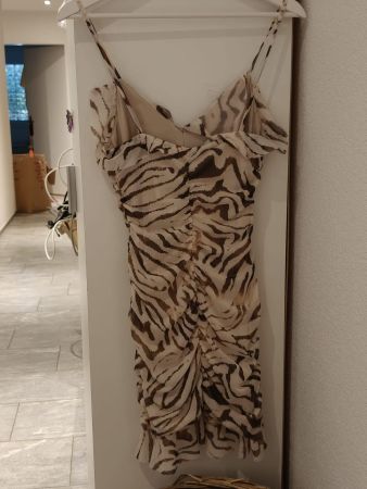 Sommerkleid mit Zebra-Muster beige braun gebraucht