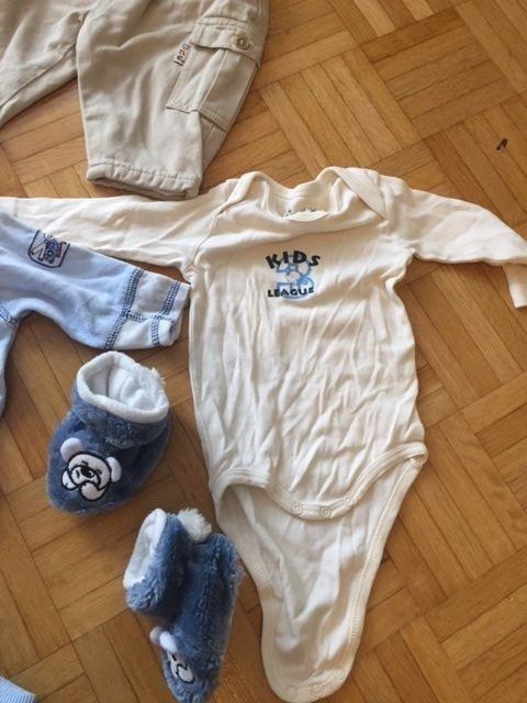 Lotti & Set di vestiti: Kleiderpaket 7-teilig Junge Gr. 62 / 68 – Usato da Emmen venduto da Aribini 2