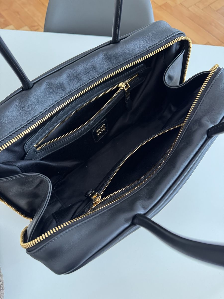 Miu Miu Borse da donna: Miu Miu Beau Tasche – Usato da Solothurn venduto da Vintage87 2
