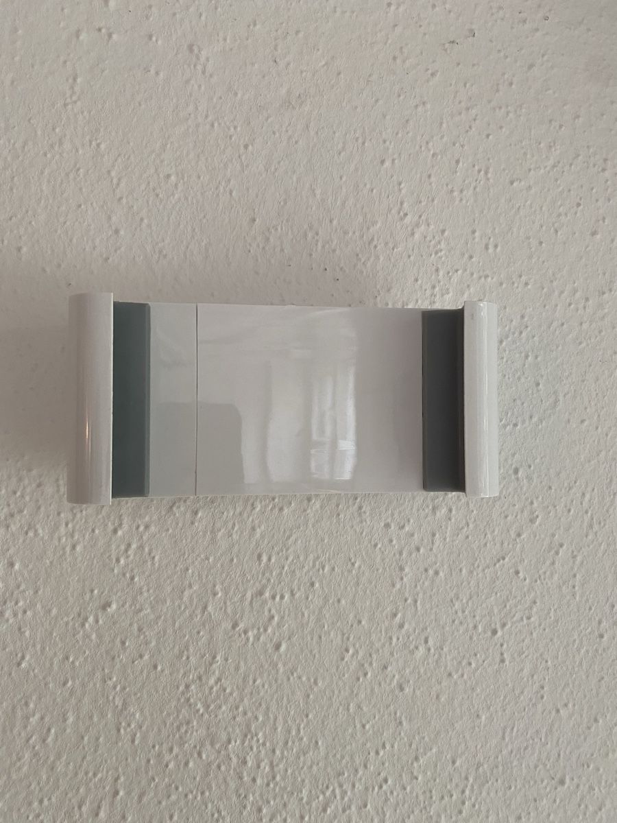 Staffa per monitor: Tablet Halterung Wandmontage iPad Halterung weiss – Usato da Rubigen venduto da Mukuru 3