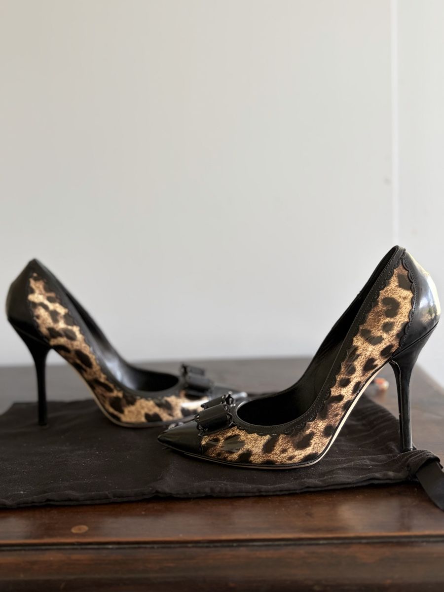 Dolce & Gabbana Scarpe da donna: Dolce & Gabbana Pumps Leo Gr.37 Originalkarton – Usato da Kriens venduto da lar_htd8