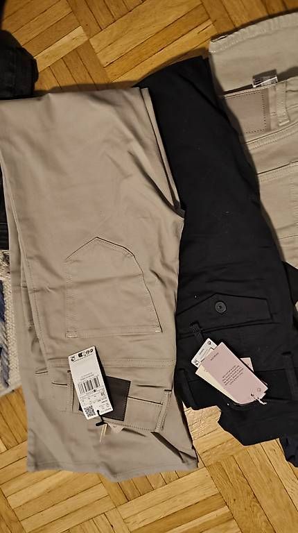 Pantaloni: 7 Hosen für 38 Mango, Springfield  – Usato da Basel venduto da wis_c5wz 4