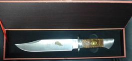 Bald Eagle Bowie Knife Collection "Majesty in flight"