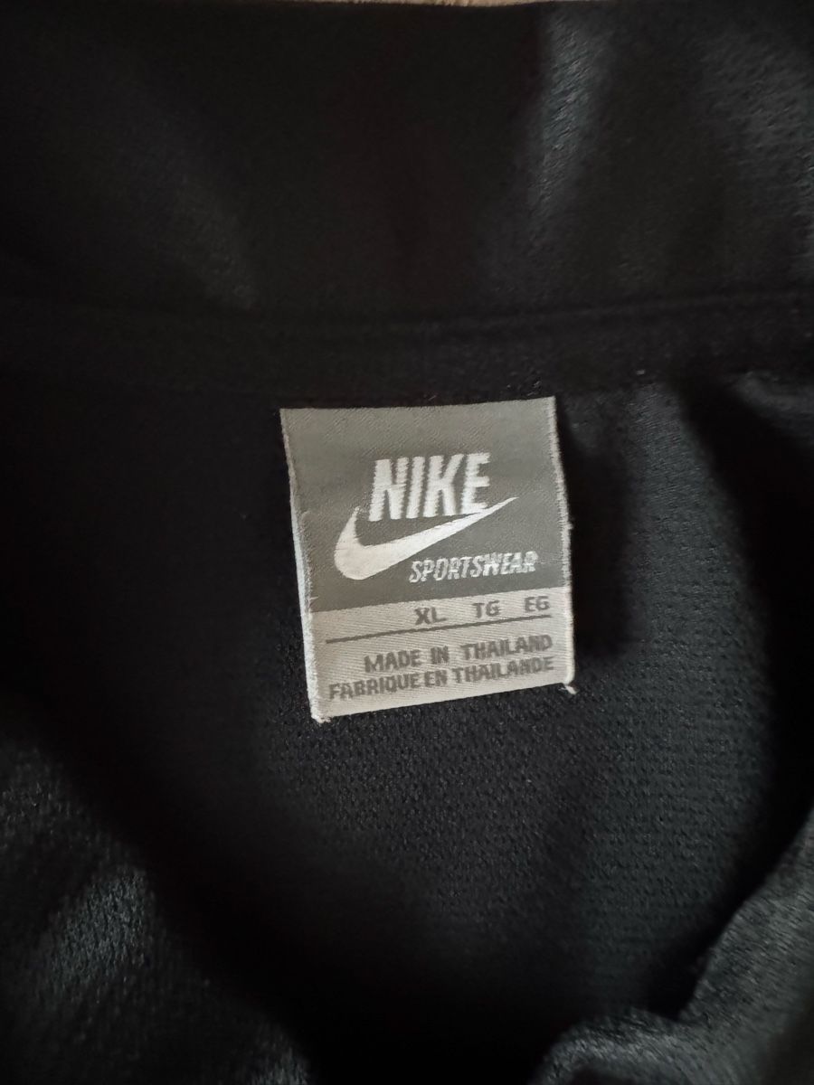 Nike T-shirt: Nike T-Shirt – Usato da Küsnacht ZH venduto da ali_k9b5 1