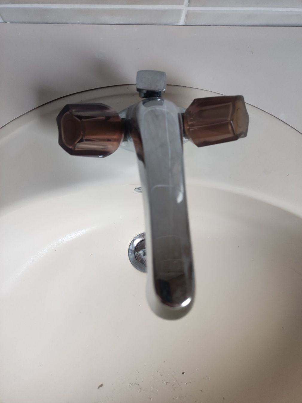 Lavabi & lavandini: Lavabos mit Waschtisch - Abholung in ZH – Usato da Goldach venduto da Gipo 6