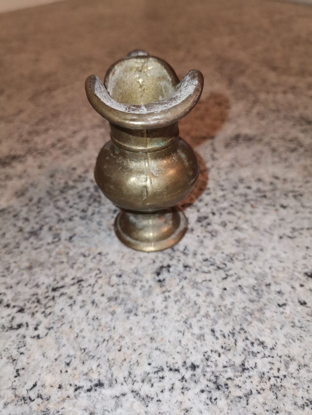 Caraffe: VINTAGE MINIATUR MESSING - KRUG – Usato da basel venduto da lupettone 1