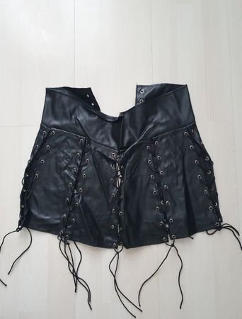Geschnürter Gothic Kunstleder Minirock Gr S