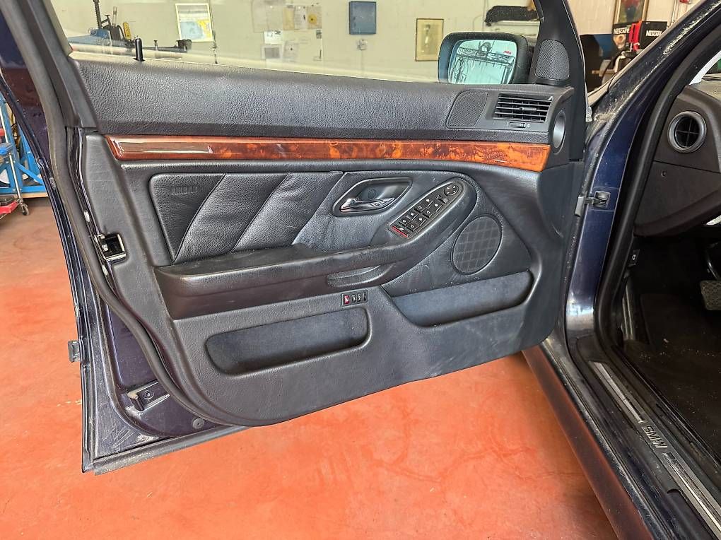 Autos: BMW 540 E39 – Gebraucht aus Chur von Cardinal1 6
