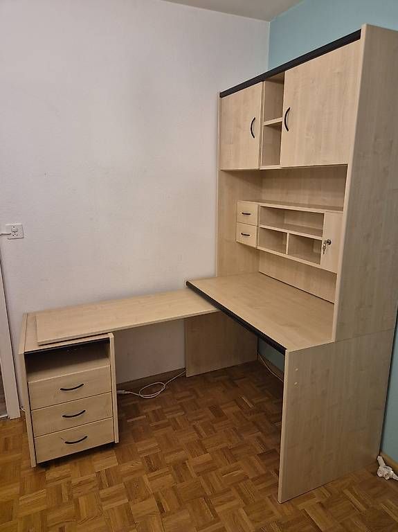 Schreibtische: Schreibtisch ausziehbar – Gebraucht aus Reinach BL von x-masronja 4
