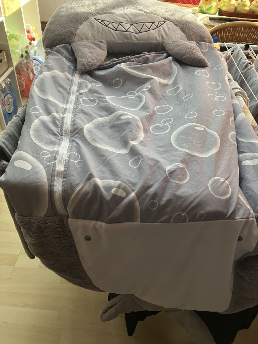 Sacs de couchage: Haifischschlafsack – D'occasion à Steckborn par baby010 1