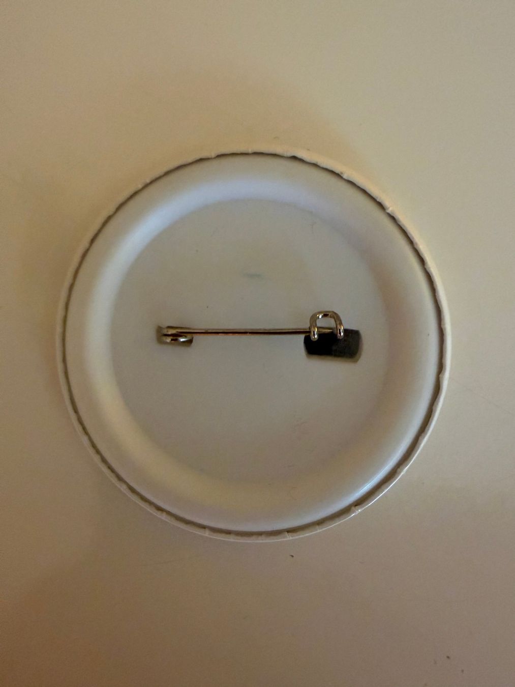 Placchette & Badge: Vintage Anstecker "London" – Usato da Grüningen venduto da saya14 1